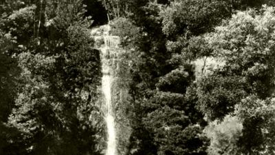 waterfall on tafelberg road